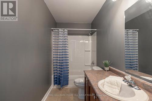 297 Esther Drive, Barrie (Painswick South), ON - Indoor Photo Showing Bathroom