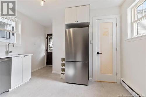 180 Victoria Street, Moncton, NB - Indoor Photo Showing Kitchen