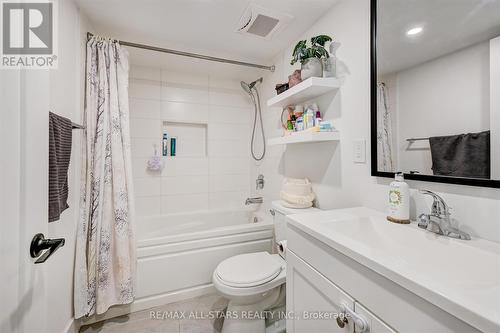 11 Saunders Road, Toronto (Guildwood), ON - Indoor Photo Showing Bathroom