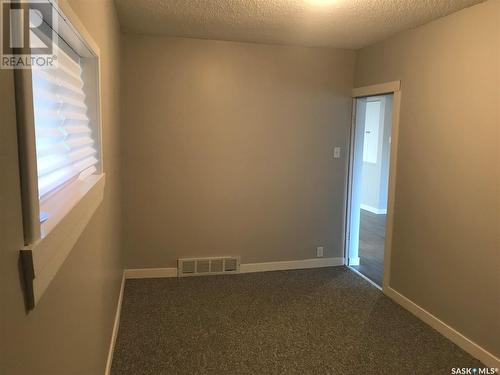 123 J Avenue S, Saskatoon, SK - Indoor Photo Showing Other Room