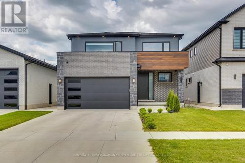 2136 Tokala Trail, London, ON - Outdoor With Facade