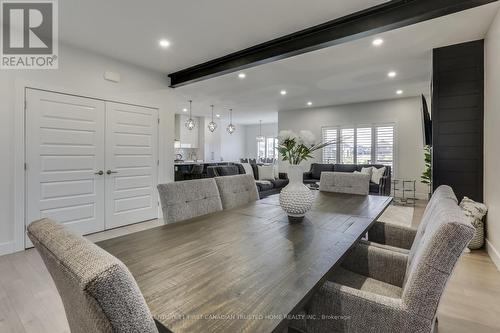 2136 Tokala Trail, London, ON - Indoor Photo Showing Dining Room