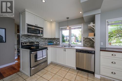 164 Nicholson Street, Prince George, BC - Indoor Photo Showing Kitchen With Double Sink