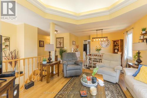 1338 Wildlark Drive, Peterborough (Monaghan), ON - Indoor Photo Showing Living Room