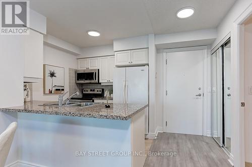 2504 - 15 Greenview Avenue, Toronto (Newtonbrook West), ON - Indoor Photo Showing Kitchen With Double Sink