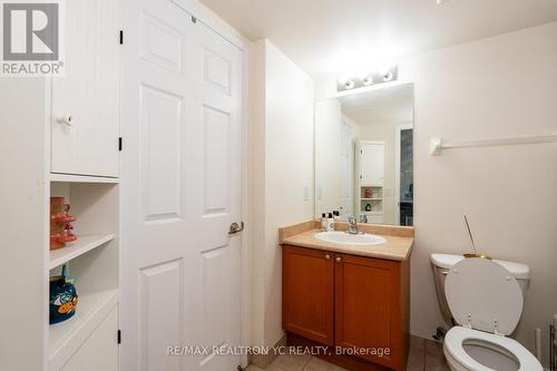 2022 - 35 Hollywood Avenue, Toronto (Willowdale East), ON - Indoor Photo Showing Bathroom