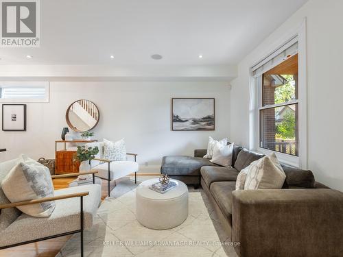 73 Wayland Avenue, Toronto (East End-Danforth), ON - Indoor Photo Showing Living Room