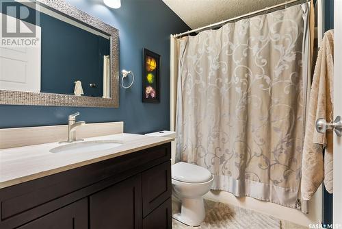 5245 Aviator Crescent, Regina, SK - Indoor Photo Showing Bathroom