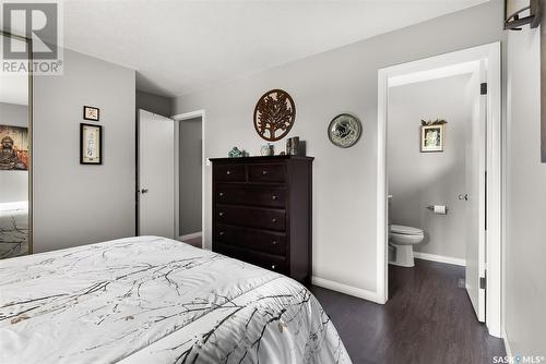 161 3Rd Street, Pilot Butte, SK - Indoor Photo Showing Bedroom