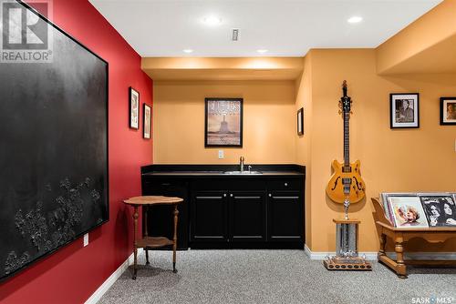 161 3Rd Street, Pilot Butte, SK - Indoor Photo Showing Other Room