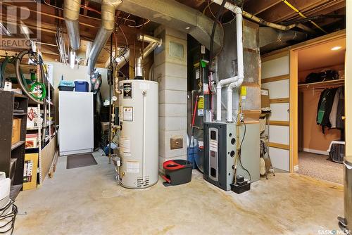 161 3Rd Street, Pilot Butte, SK - Indoor Photo Showing Basement