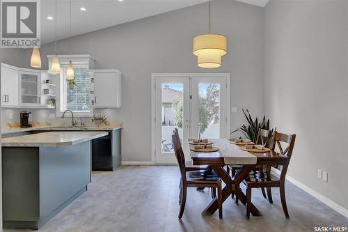 2015 E Ball Road, Regina, SK - Indoor Photo Showing Dining Room