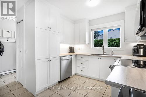 364 Cecile Boulevard, Hawkesbury (612 - Hawkesbury), ON - Indoor Photo Showing Kitchen