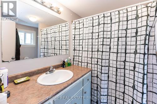 151 William Street, Central Elgin (Port Stanley), ON - Indoor Photo Showing Bathroom