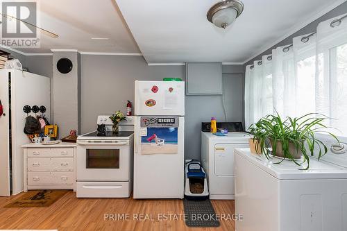 151 William Street, Central Elgin (Port Stanley), ON - Indoor Photo Showing Laundry Room