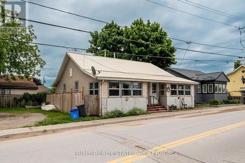 151 William Street, Central Elgin (Port Stanley), ON - Outdoor