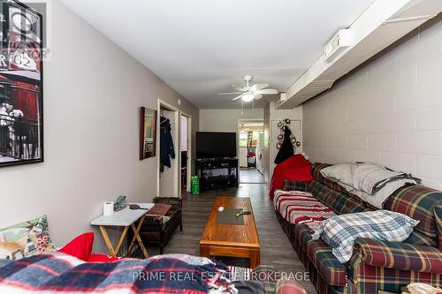 151 William Street, Central Elgin (Port Stanley), ON - Indoor