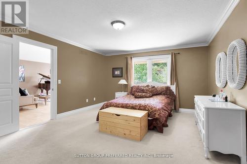 14 - 1625 Attawandaron Road, London, ON - Indoor Photo Showing Bedroom