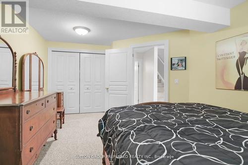 14 - 1625 Attawandaron Road, London, ON - Indoor Photo Showing Bedroom