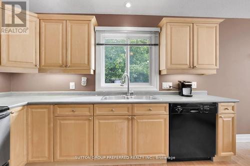 14 - 1625 Attawandaron Road, London, ON - Indoor Photo Showing Kitchen With Double Sink