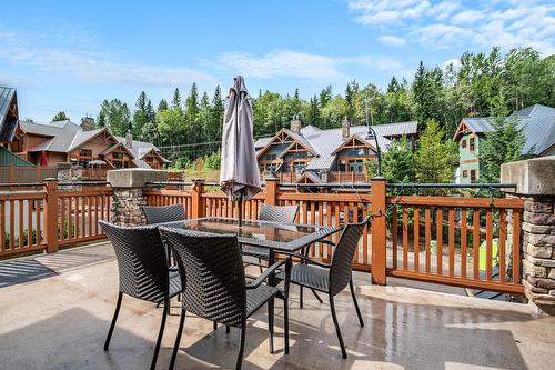 C - 425 Canyon Trail, Fernie, BC - Outdoor With Deck Patio Veranda