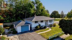 2 HUNTINGTON Place  Kitchener, ON N2M 5A6