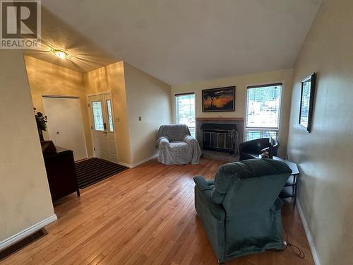 119 Gwillim Crescent, Tumbler Ridge, BC - Indoor Photo Showing Living Room With Fireplace