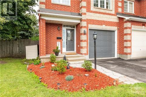 1 Chantilly Gate, Ottawa, ON - Outdoor