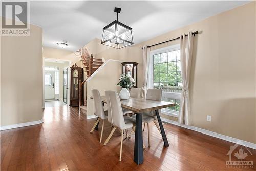 1 Chantilly Gate, Ottawa, ON - Indoor Photo Showing Dining Room