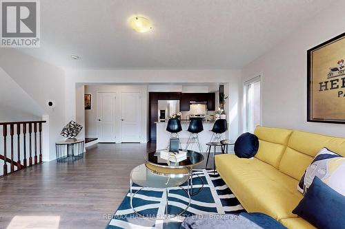 30 Fusilier Drive, Toronto (Clairlea-Birchmount), ON - Indoor Photo Showing Living Room