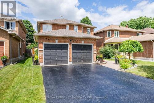 62 Wyndfield Crescent, Whitby (Pringle Creek), ON - Outdoor