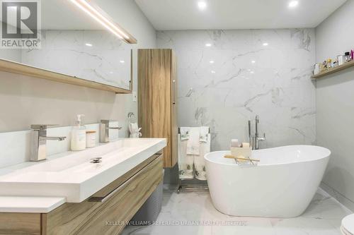 31 Glenbury Drive, Vaughan, ON - Indoor Photo Showing Bathroom