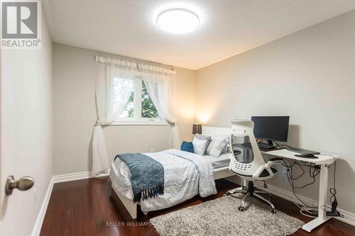 31 Glenbury Drive, Vaughan, ON - Indoor Photo Showing Bedroom