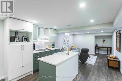 31 Glenbury Drive, Vaughan, ON - Indoor Photo Showing Kitchen