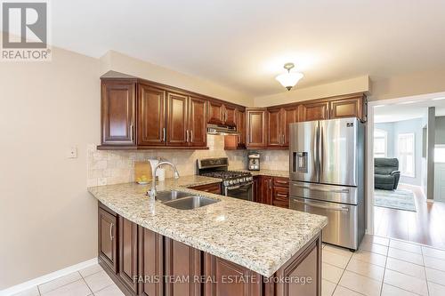 109 Dyer Drive, Wasaga Beach, ON - Indoor Photo Showing Kitchen With Double Sink