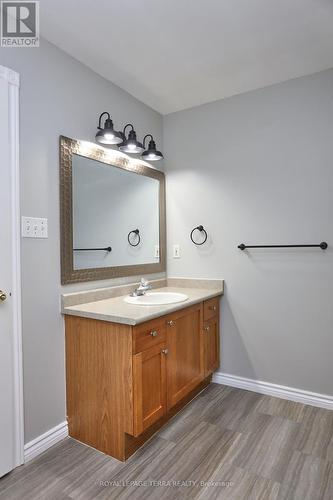 14 Ruffet Drive, Barrie (Edgehill Drive), ON - Indoor Photo Showing Bathroom