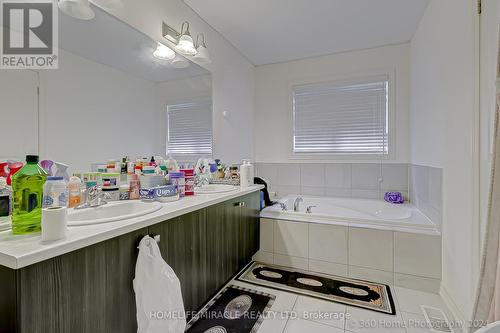 64 Finegan Circle, Brampton (Brampton West), ON - Indoor Photo Showing Bathroom