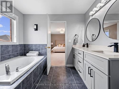 20 Prima Vista Court, Brampton (Fletcher'S Meadow), ON - Indoor Photo Showing Bathroom