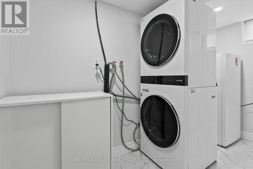 28 Liberty Street N, Clarington (Bowmanville), ON - Indoor Photo Showing Laundry Room