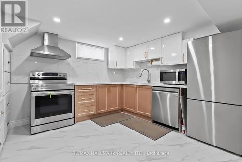 28 Liberty Street N, Clarington (Bowmanville), ON - Indoor Photo Showing Kitchen