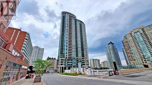 Ph 209 - 208 Enfield Place, Mississauga (City Centre), ON - Outdoor With Facade