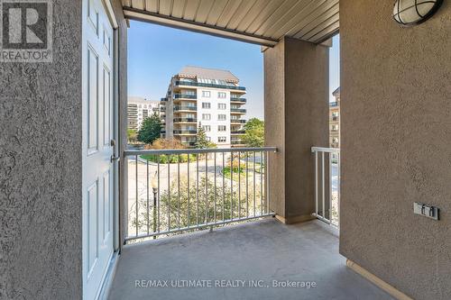 3301 - 4 Dayspring Circle, Brampton (Goreway Drive Corridor), ON - Outdoor With Exterior