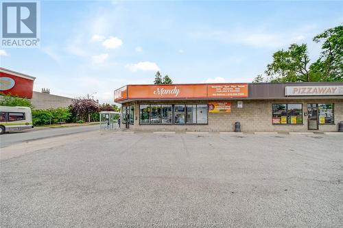 1705 Wyandotte Street West, Windsor, ON 