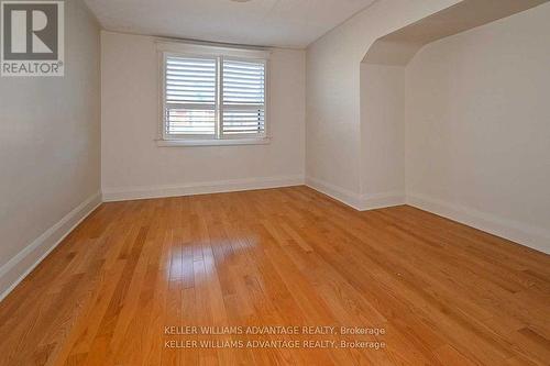 818 Pape Avenue, Toronto (Danforth Village-East York), ON - Indoor Photo Showing Other Room