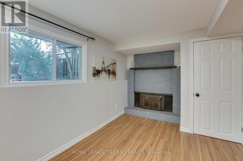 158 Front Street E, Strathroy-Caradoc (Ne), ON - Indoor With Fireplace