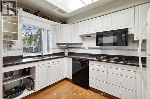 69 Ranchwood Crescent, London, ON - Indoor Photo Showing Kitchen With Double Sink