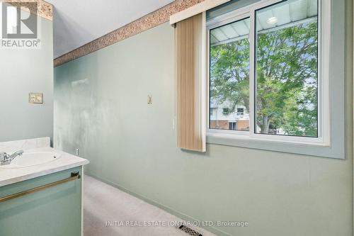 69 Ranchwood Crescent, London, ON - Indoor Photo Showing Bathroom