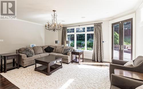 11 Hawthorn Place, St. John'S, NL - Indoor Photo Showing Living Room