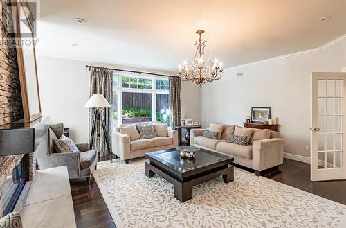 11 Hawthorn Place, St. John'S, NL - Indoor Photo Showing Living Room