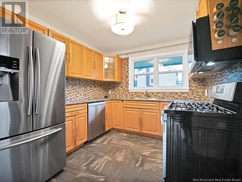 80 Hows Crescent, Moncton, NB - Indoor Photo Showing Kitchen With Stainless Steel Kitchen